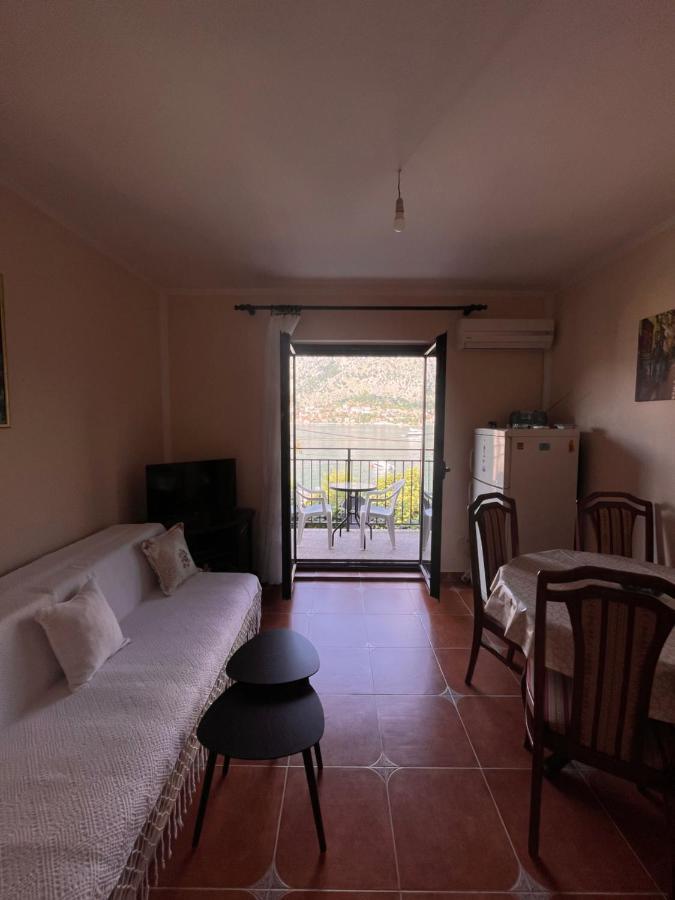Apartment With Sea View Kotor Dış mekan fotoğraf